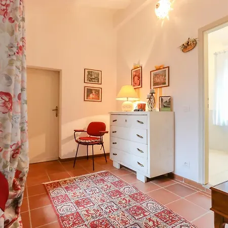 Il Pino Di Spazzavento Cetona