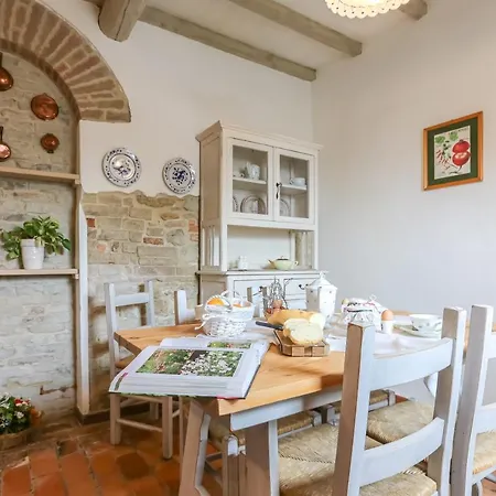 Il Pino Di Spazzavento * Cetona