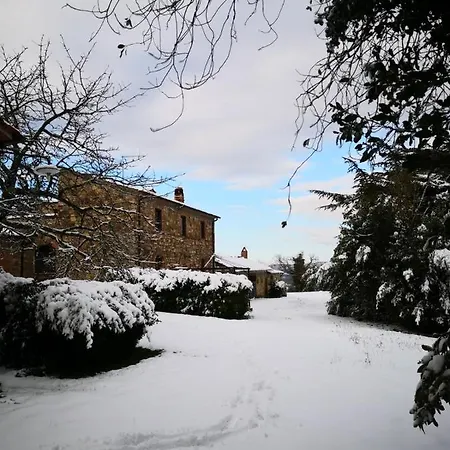 Il Pino Di Spazzavento Casa de Campo *