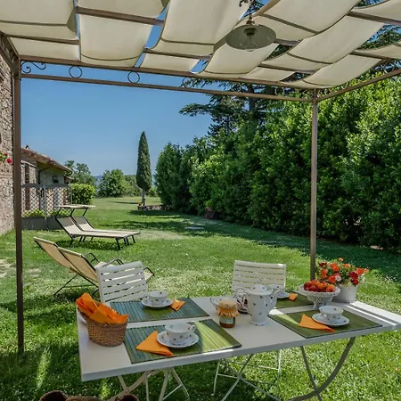 Il Pino Di Spazzavento Casa de Campo *