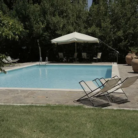 Il Pino Di Spazzavento Cetona