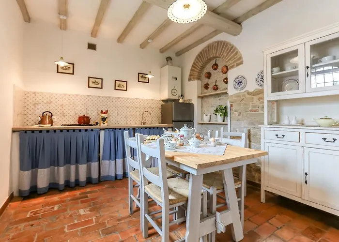 Il Pino Di Spazzavento Casa di campagna Cetona