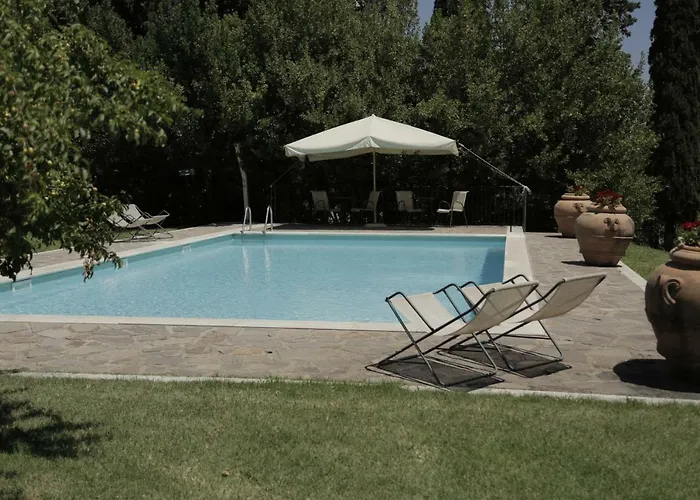Il Pino Di Spazzavento Cetona